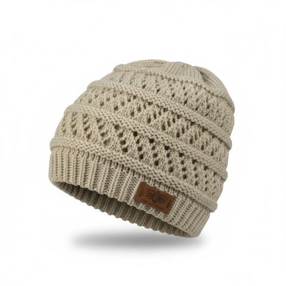 Epoch Knitted Insulated Winter Hat Accessories - Angela And Williams Warm Insulated woman’s knit Hat Winter Soft Furry Inside NWT